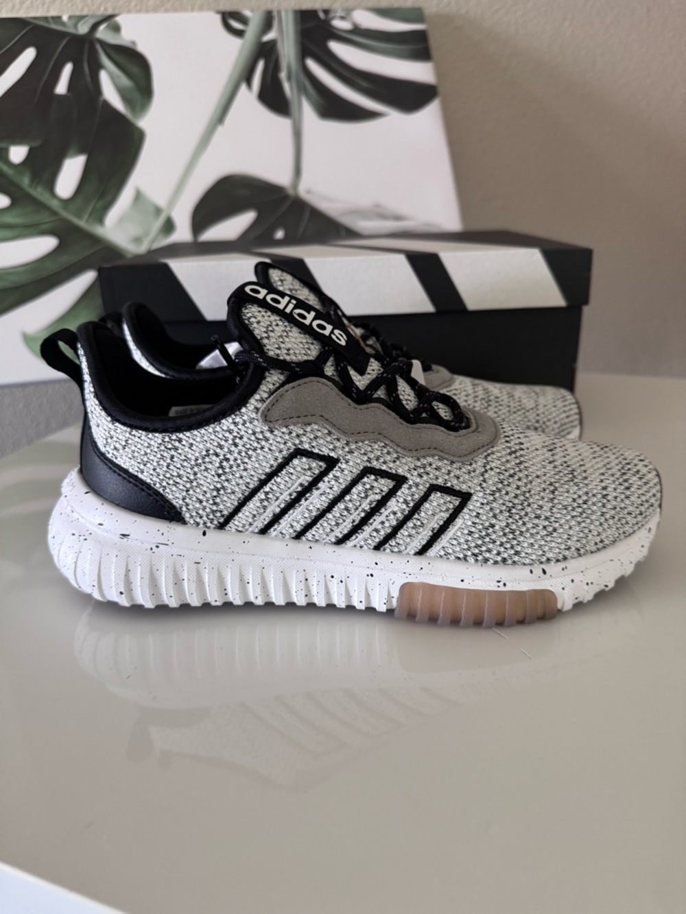 Adidas Women’s Kaptir Flow 2.0 - Size 6.5 - Picture 3 of 10
